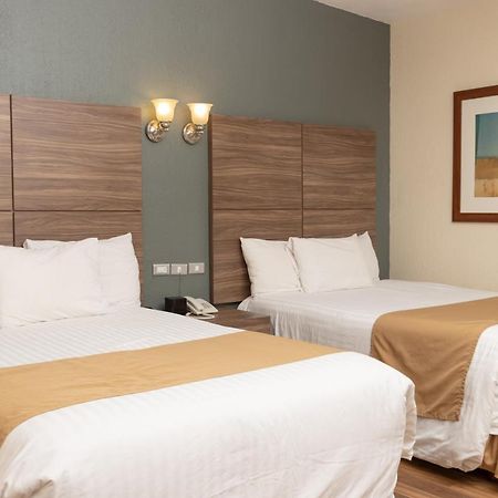 Best Western Cumbres Inn Cd. Cuauhtemoc Exterior photo