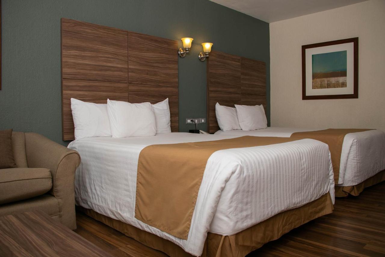 Best Western Cumbres Inn Cd. Cuauhtemoc Exterior photo