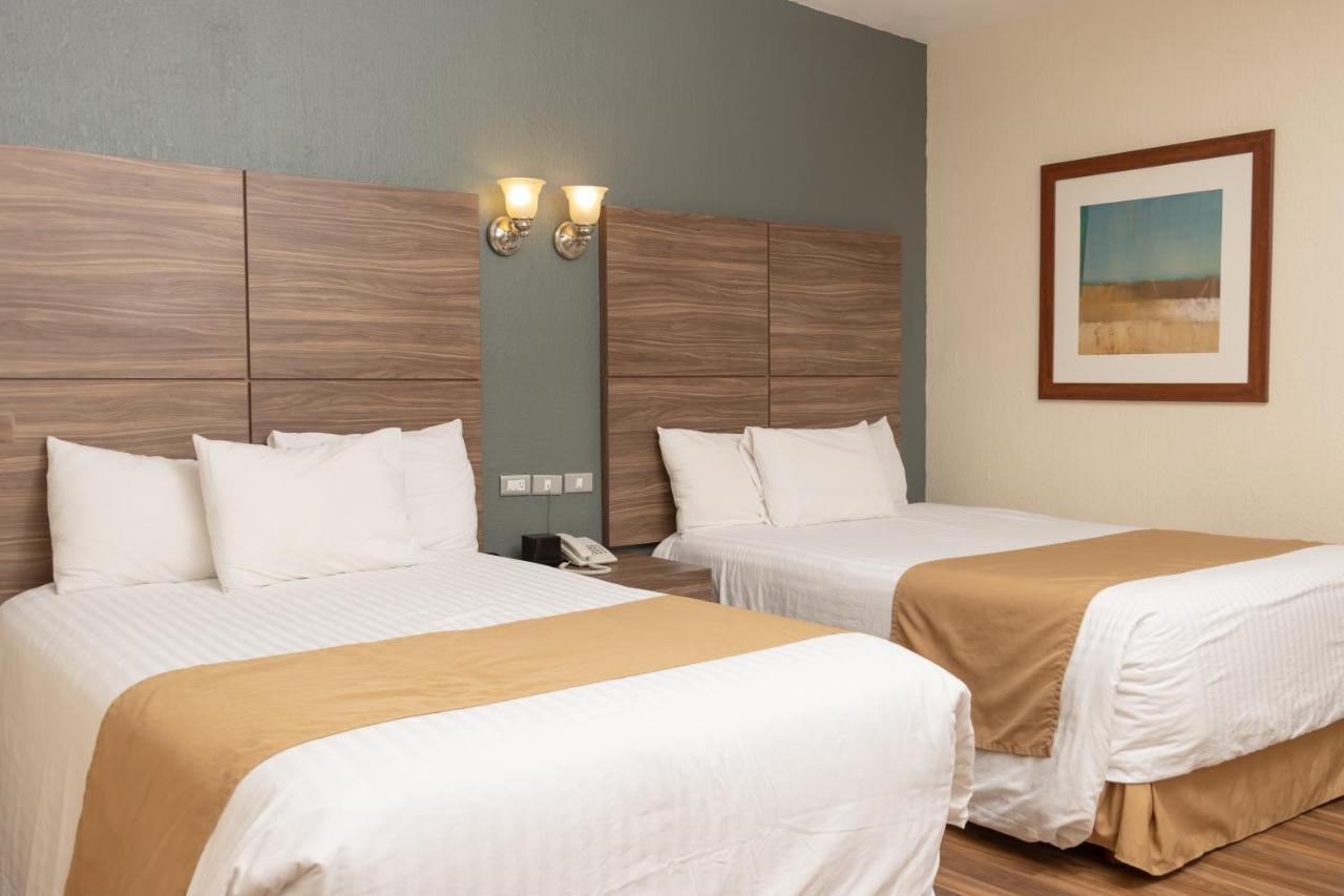 Best Western Cumbres Inn Cd. Cuauhtemoc Exterior photo