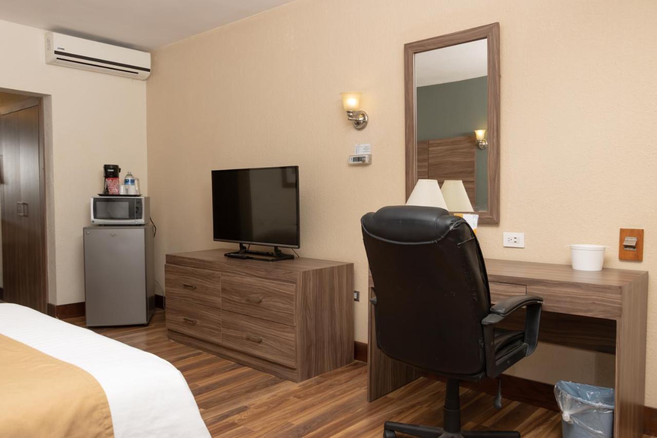Best Western Cumbres Inn Cd. Cuauhtemoc Exterior photo