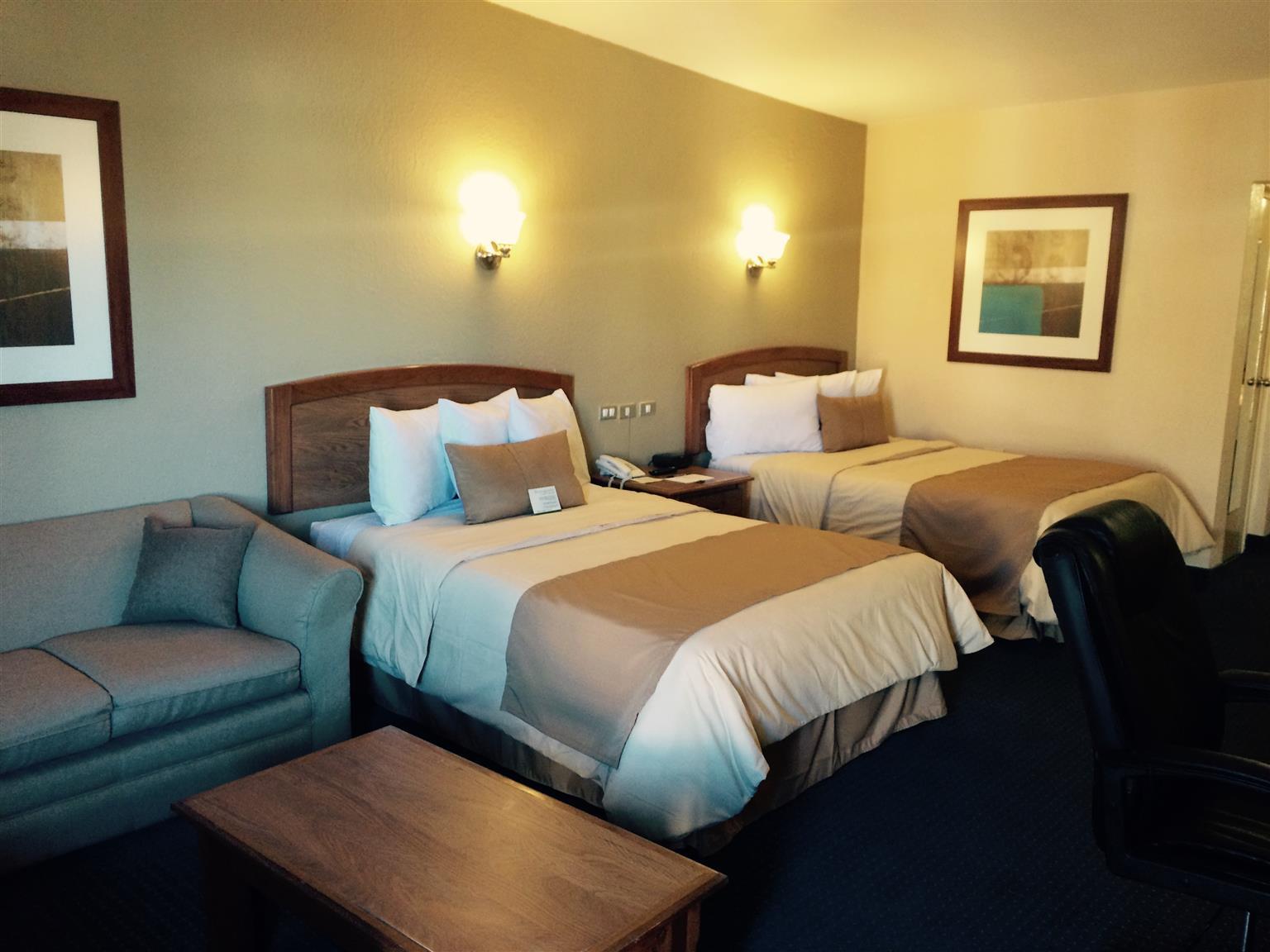 Best Western Cumbres Inn Cd. Cuauhtemoc Exterior photo